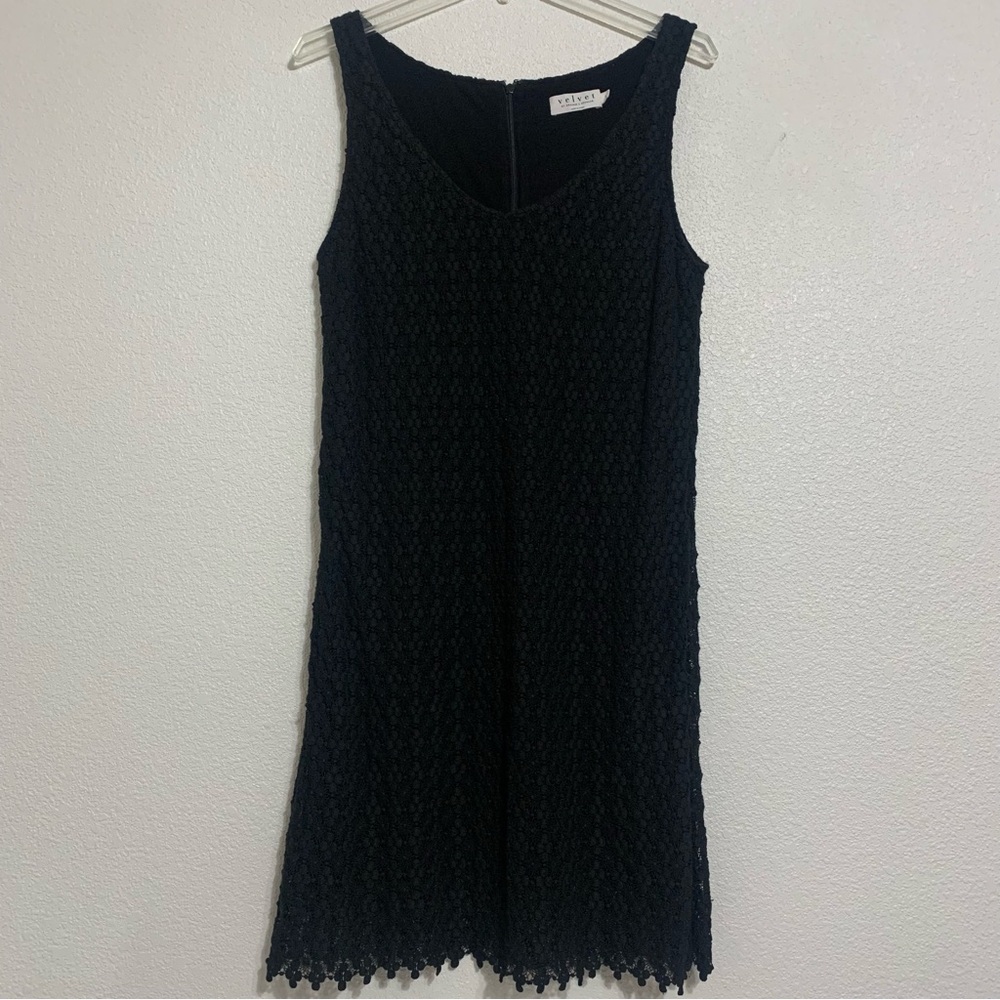 Velvet by Graham & Spencer Black Crochet Sleeveless Lace Dress Size Large